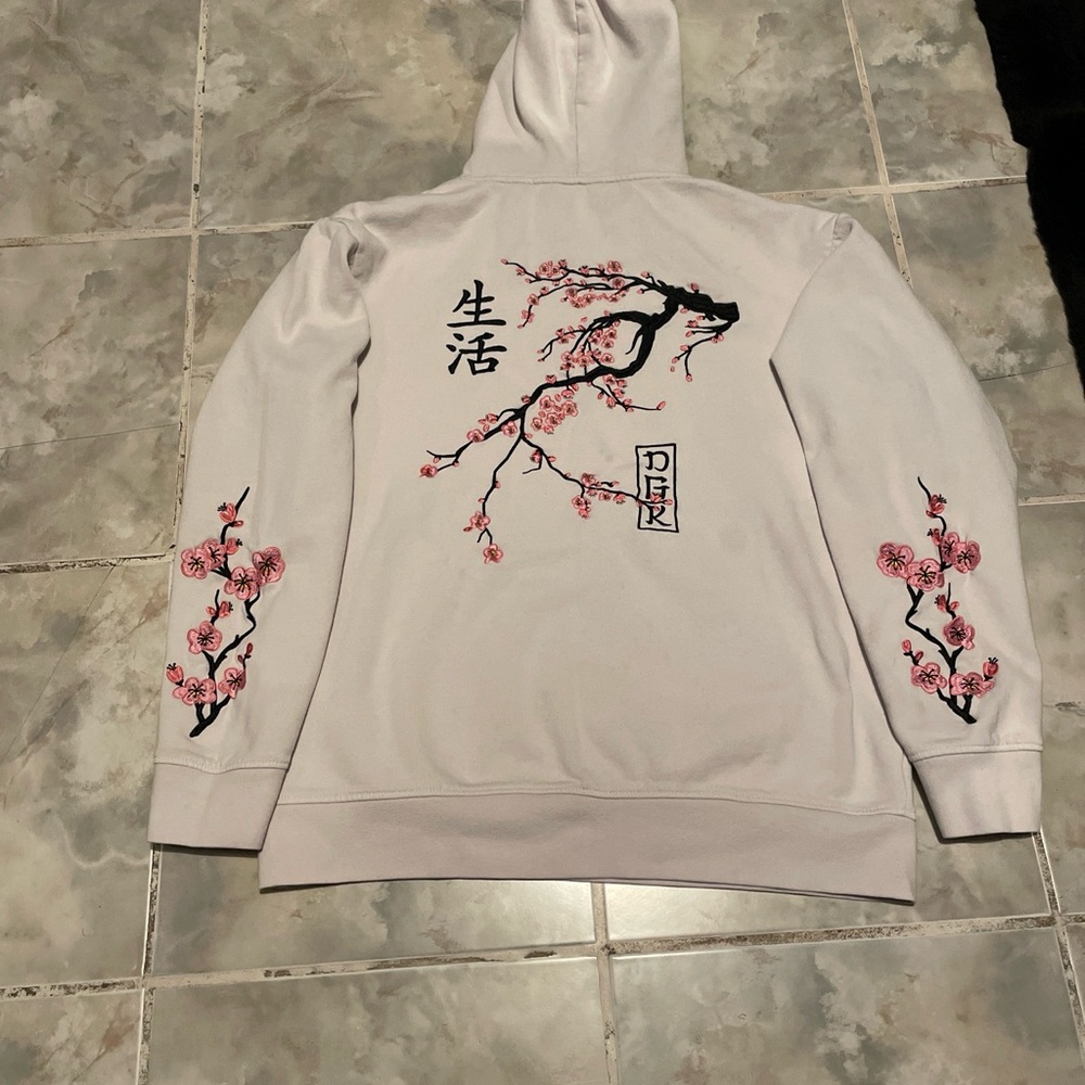 DGK Dirty Ghetto Kids Hoodie White Large Cherry Blossom Embroidered Sweatshirt